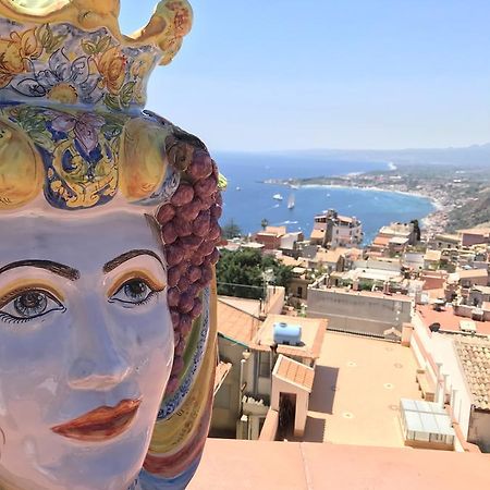 Amartia Apartments Taormina Buitenkant foto