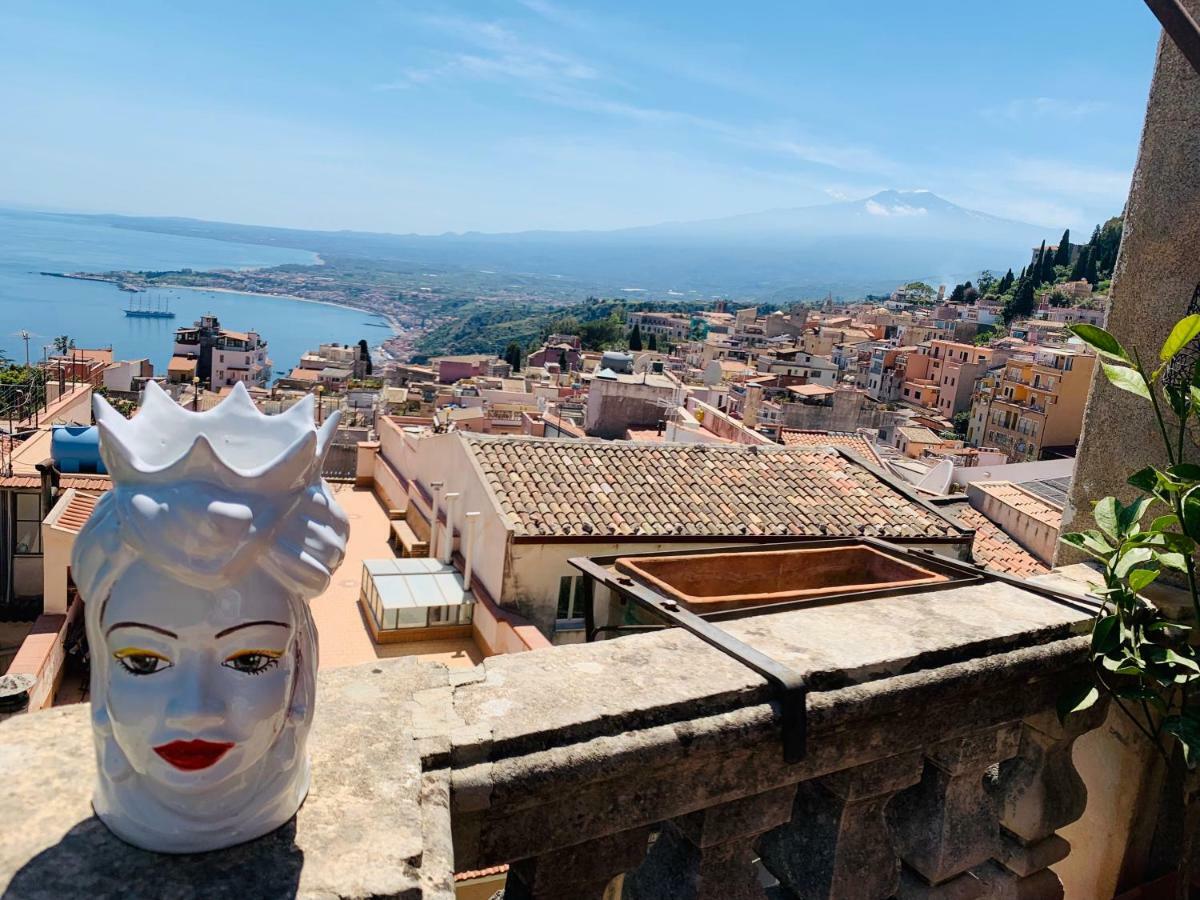 Amartia Apartments Taormina Buitenkant foto